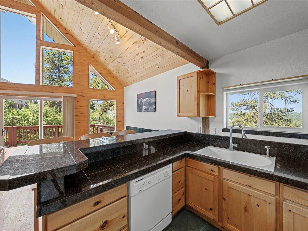 55 Valley View Road Property Photo 15