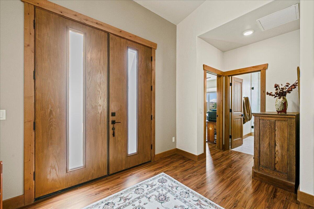 66711 Otter Road Property Photo 9