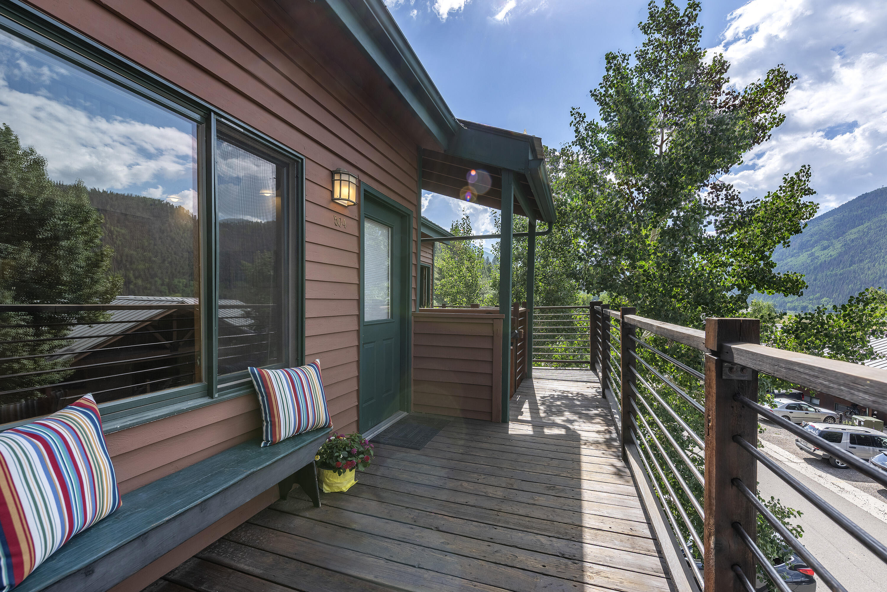 35 Pilot Knob Lane 504 Property Photo 1