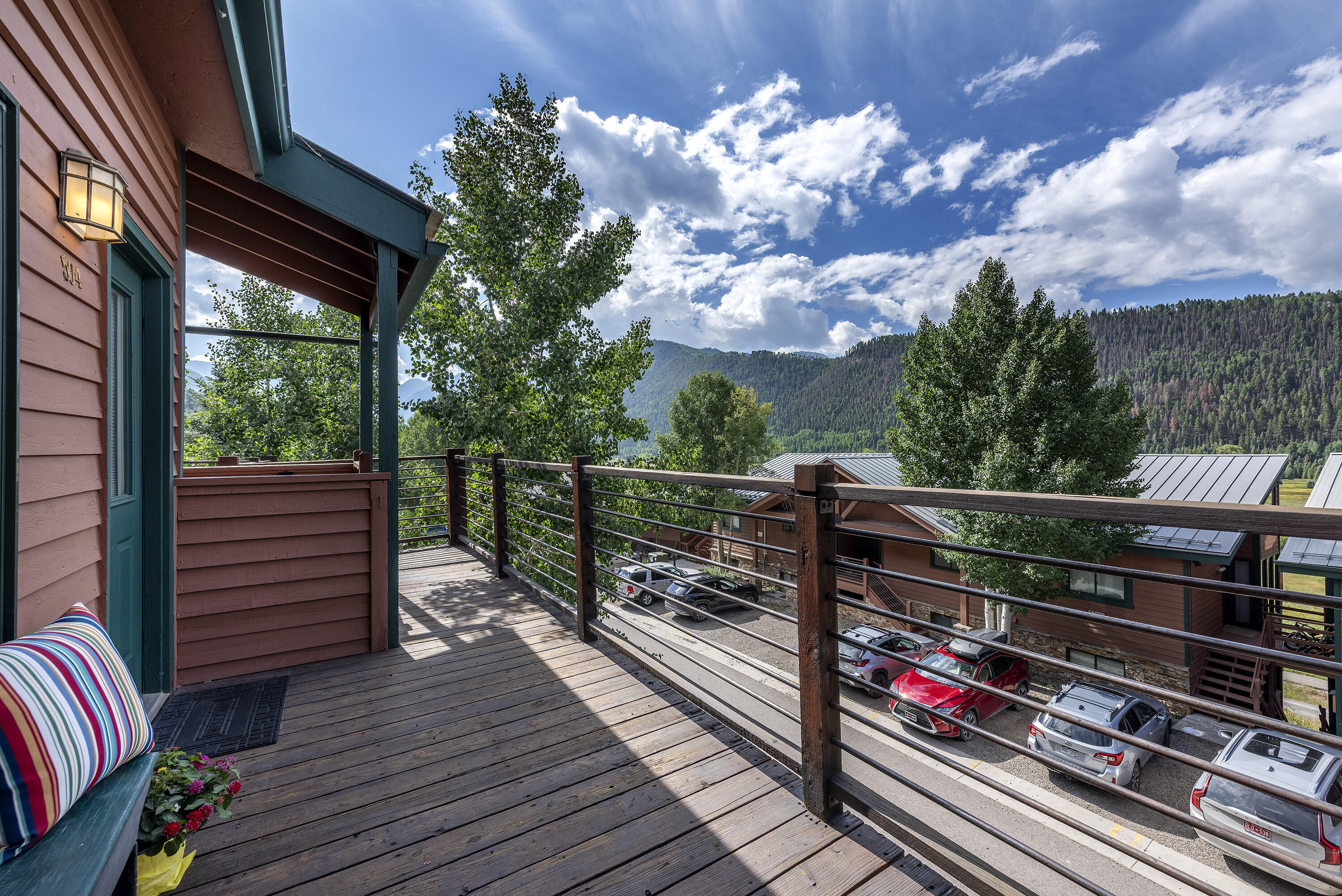 35 Pilot Knob Lane 504 Property Photo 2