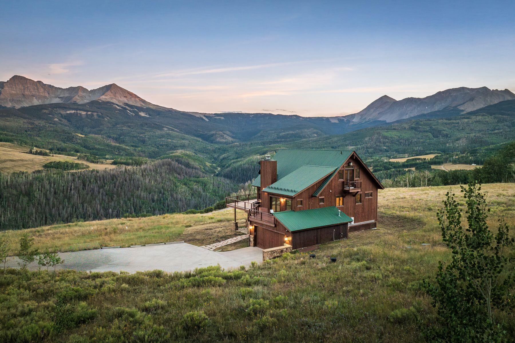 1678 Little Cone Ranch Road Property Photo 4