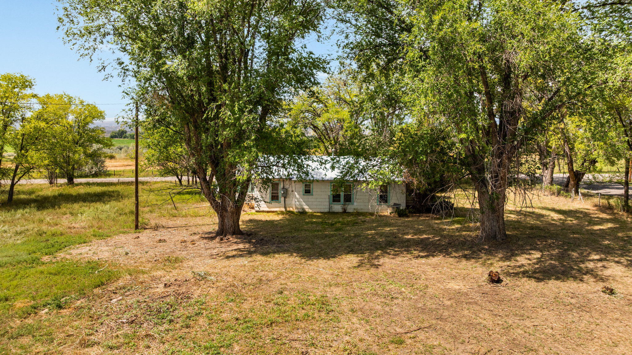 640 W 7th Avenue Property Photo 18