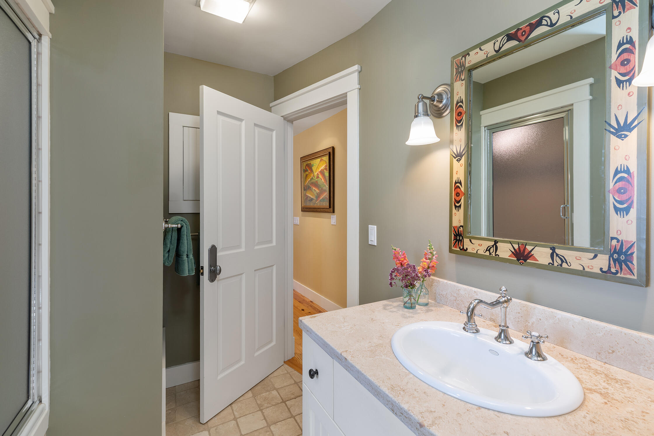 485 E Colorado Avenue Property Photo 23
