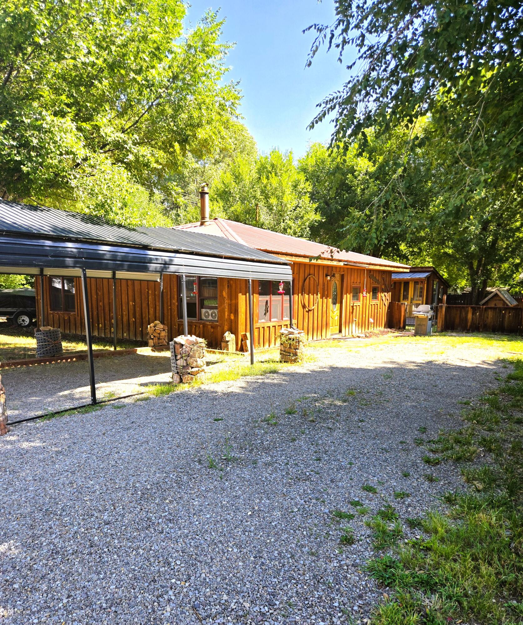 1235 Cedar Street Property Photo 4