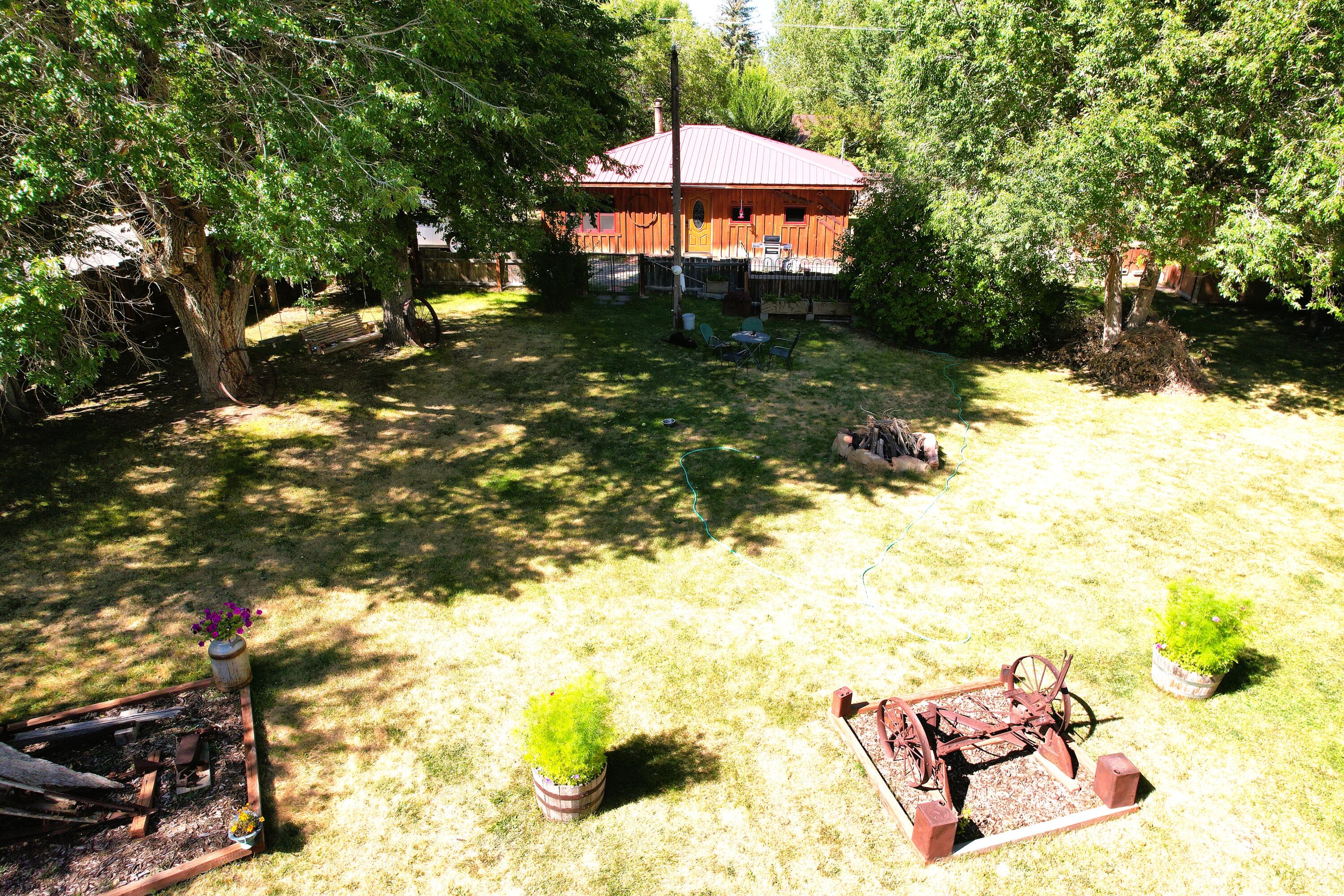 1235 Cedar Street Property Photo 7