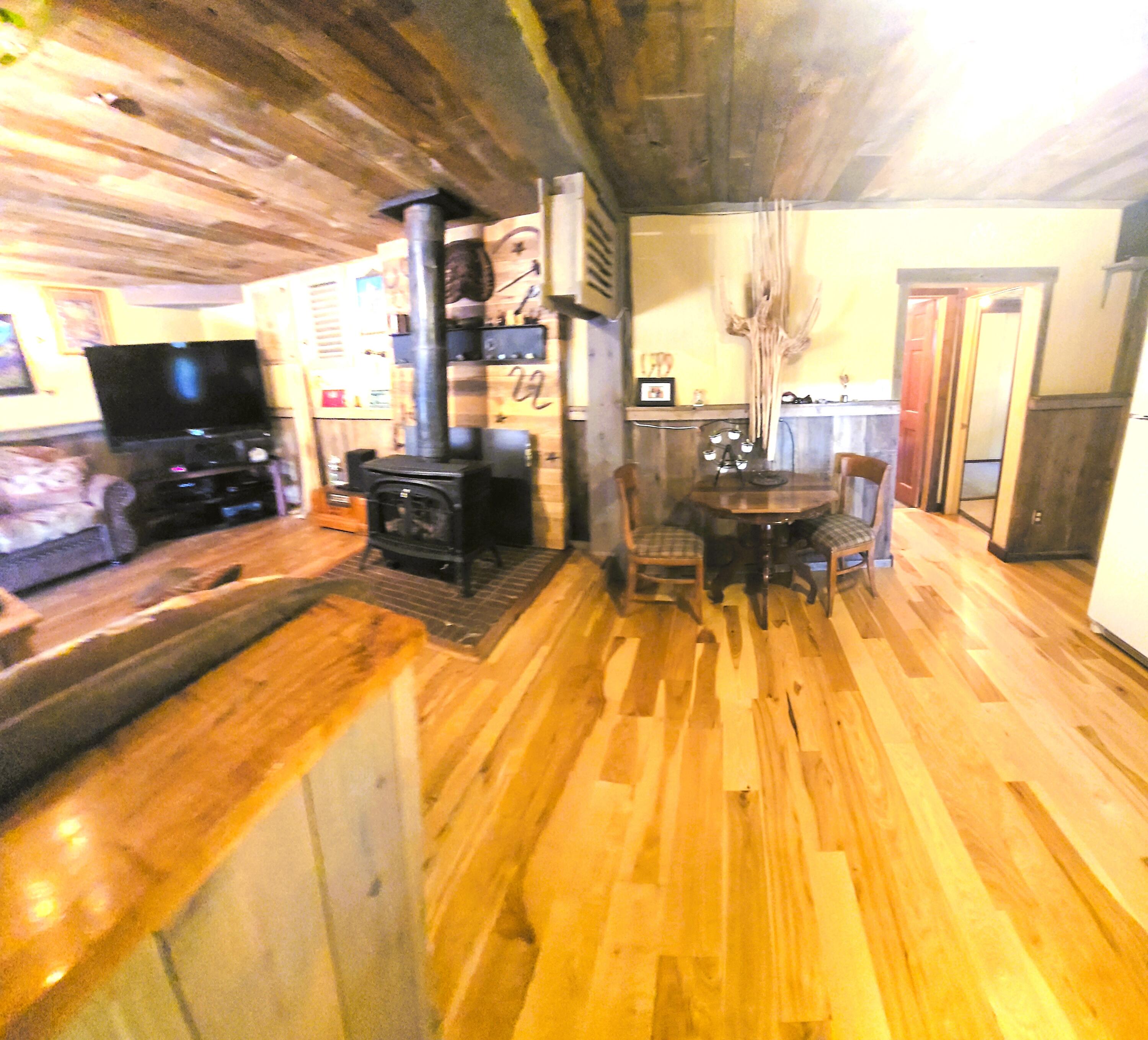 1235 Cedar Street Property Photo 22