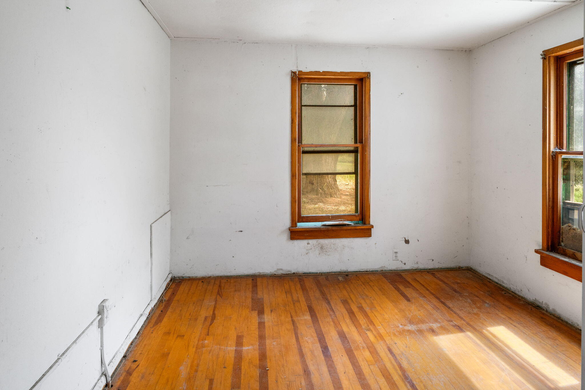 640 W 7th Avenue Property Photo 17