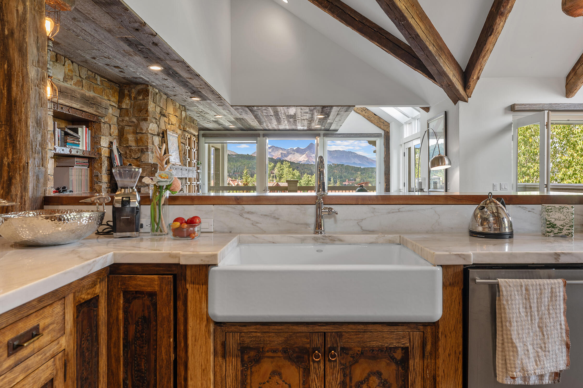 618 Mountain Village Boulevard 401 Property Photo 11