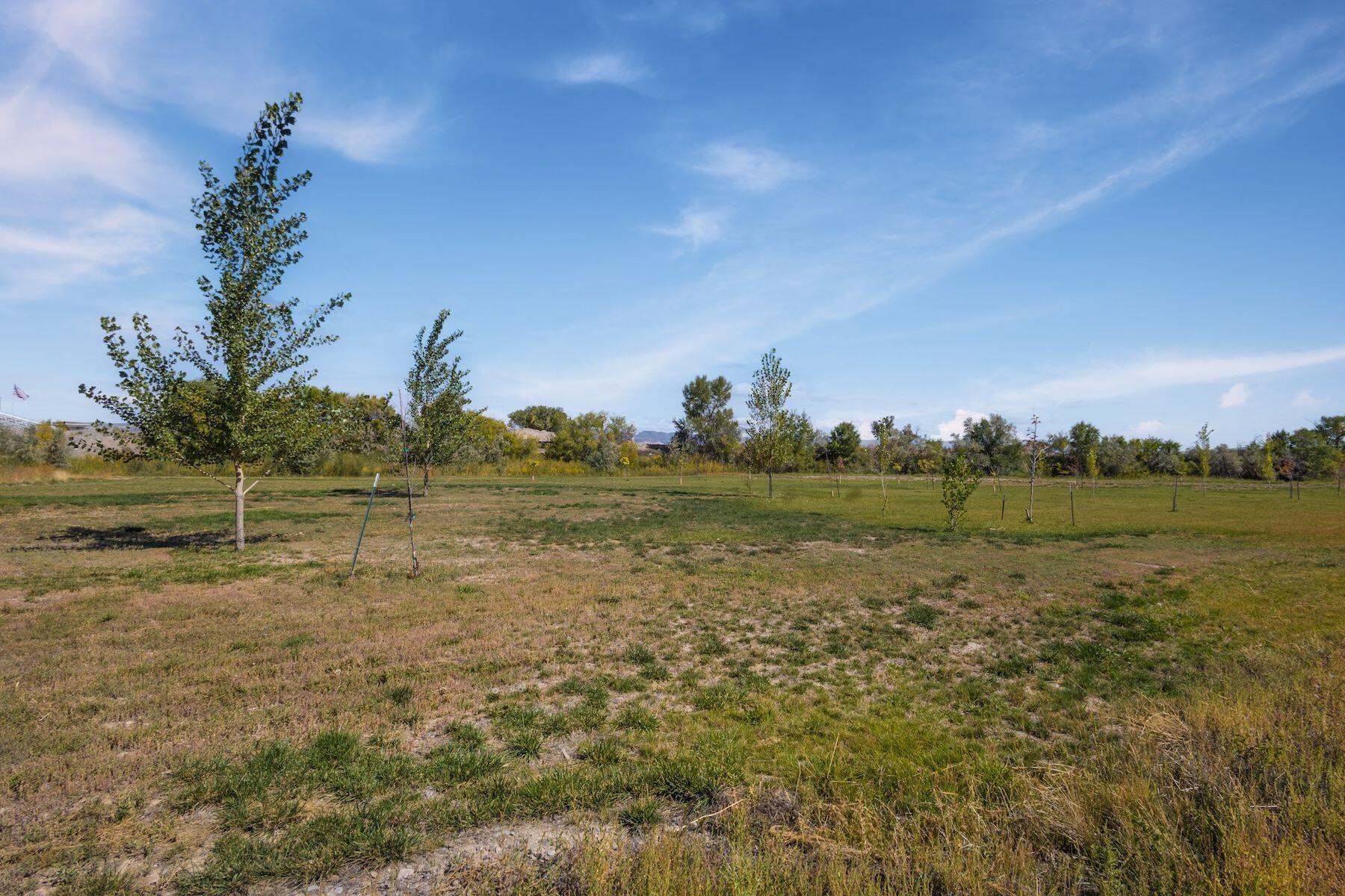 62951 Lasalle Road Property Photo 6