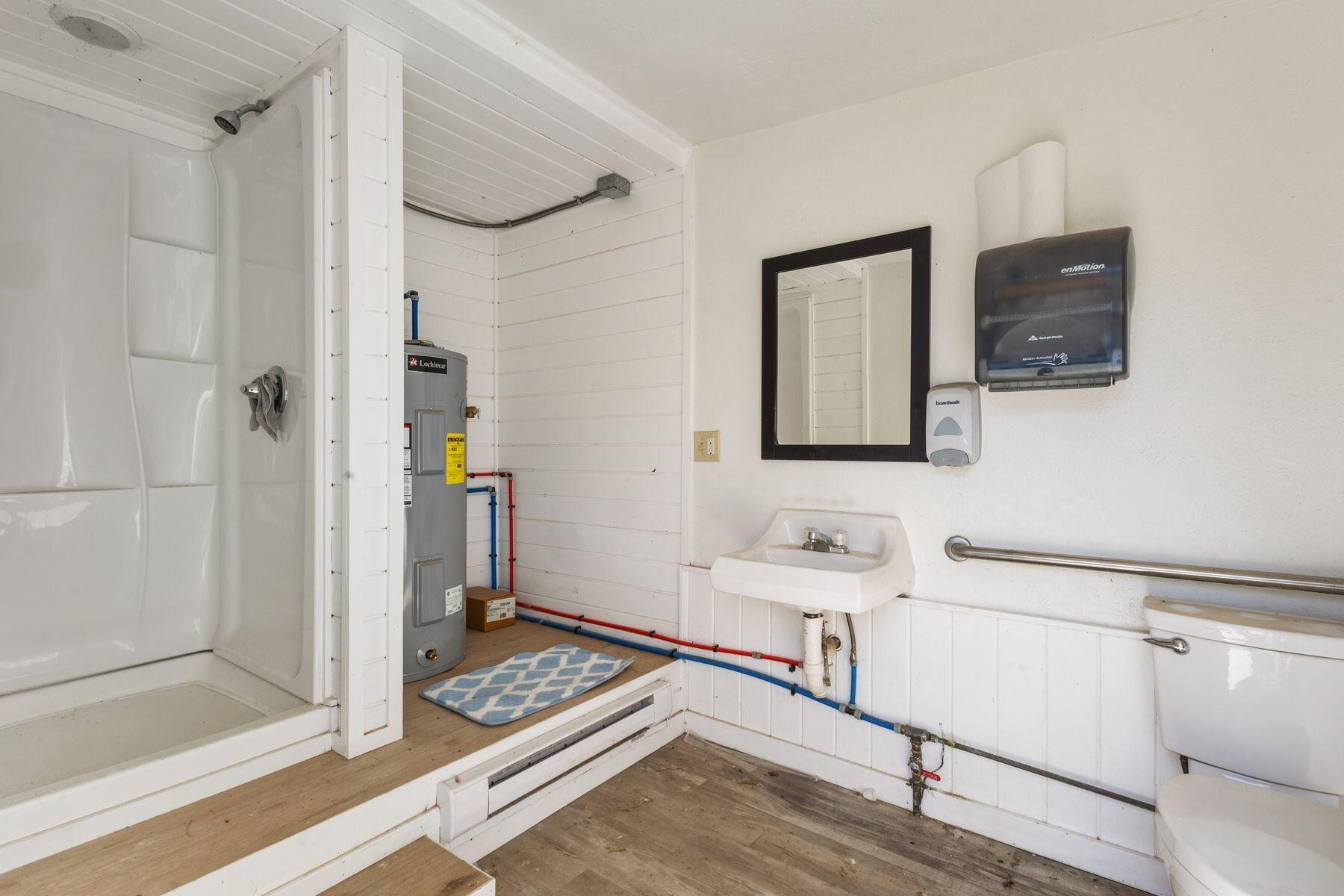 62951 Lasalle Road Property Photo 22