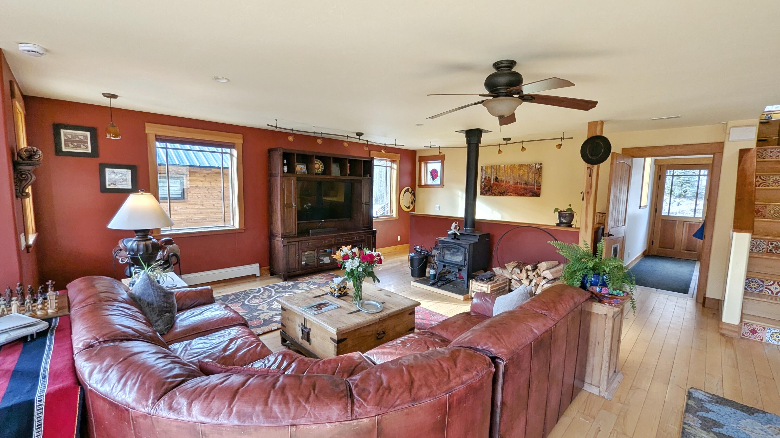108 Aurum Street Property Photo 11