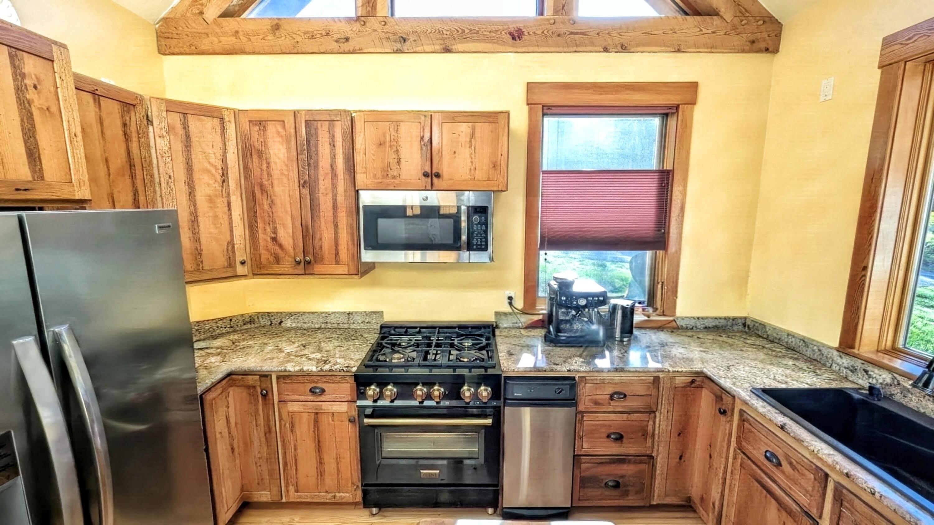 108 Aurum Street Property Photo 22