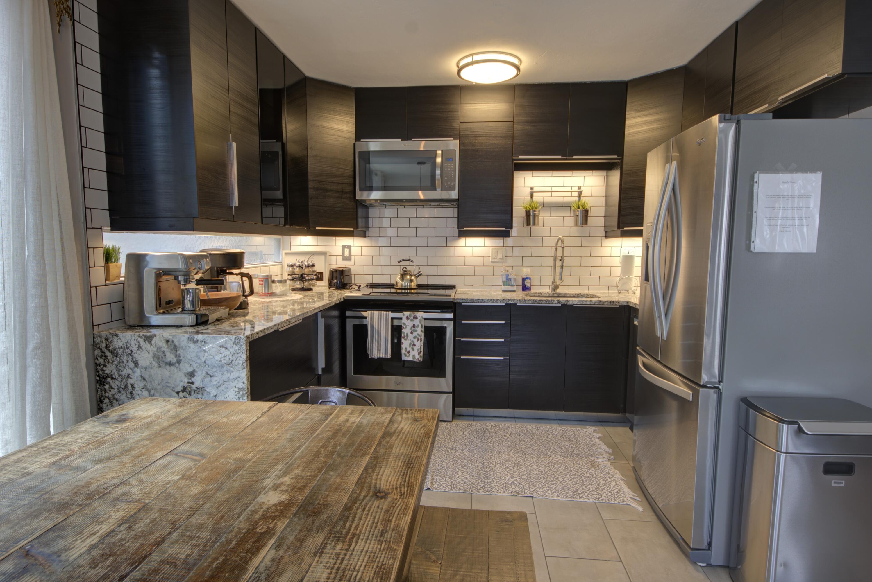 747 W Pacific. Unit 331 Avenue 331` Property Photo 2