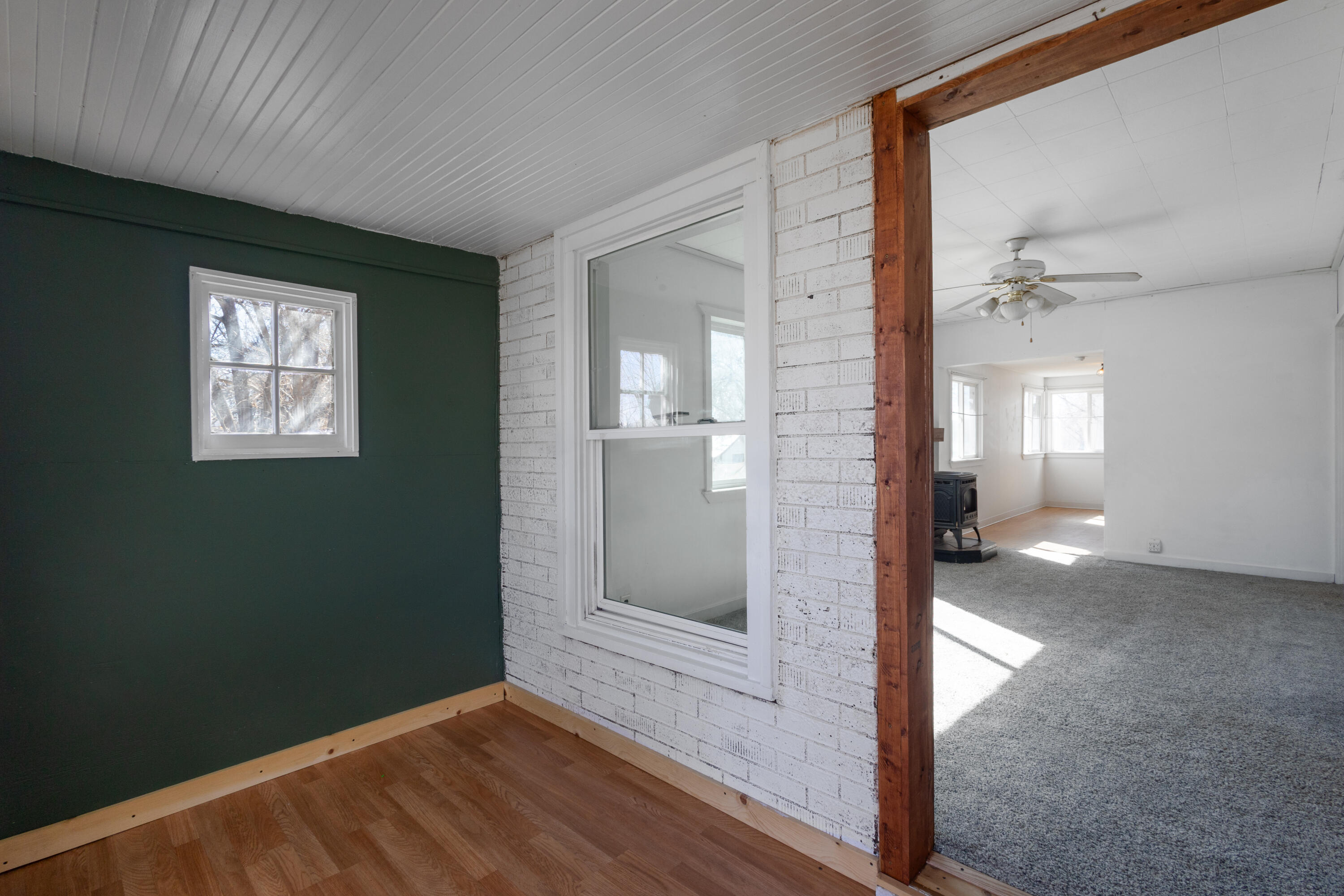 690 Grape Street Property Photo 4
