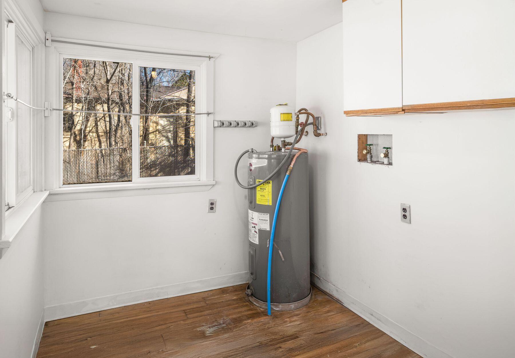 690 Grape Street Property Photo 12