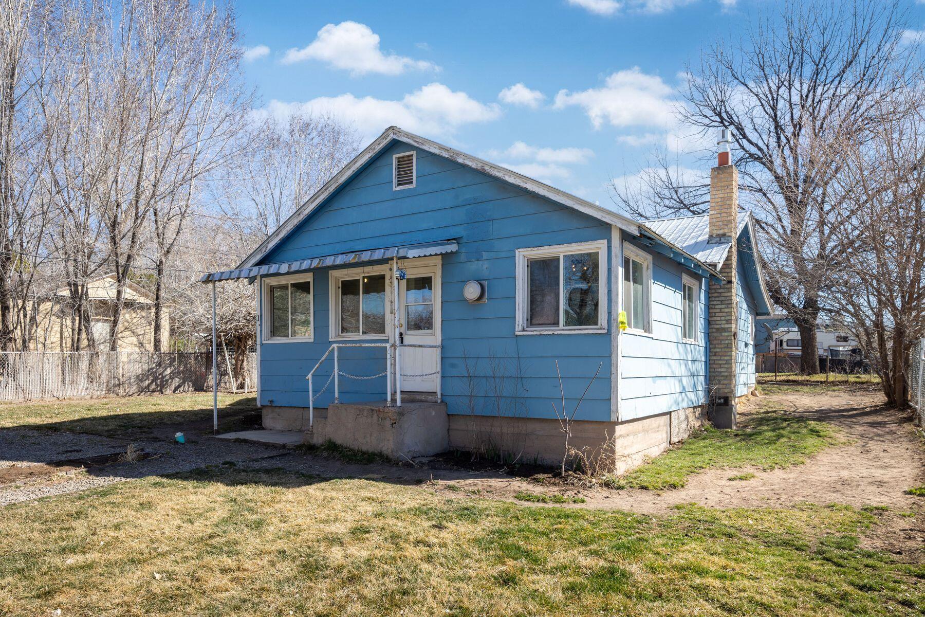 690 Grape Street Property Photo 25