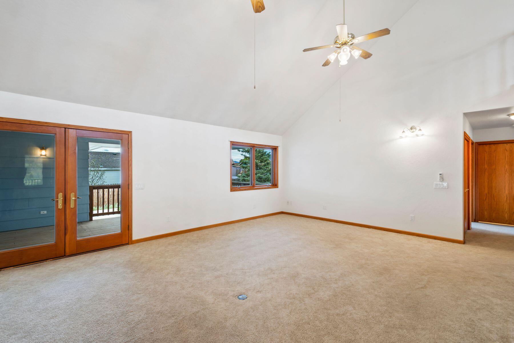 112 Buckboard Drive Property Photo 3