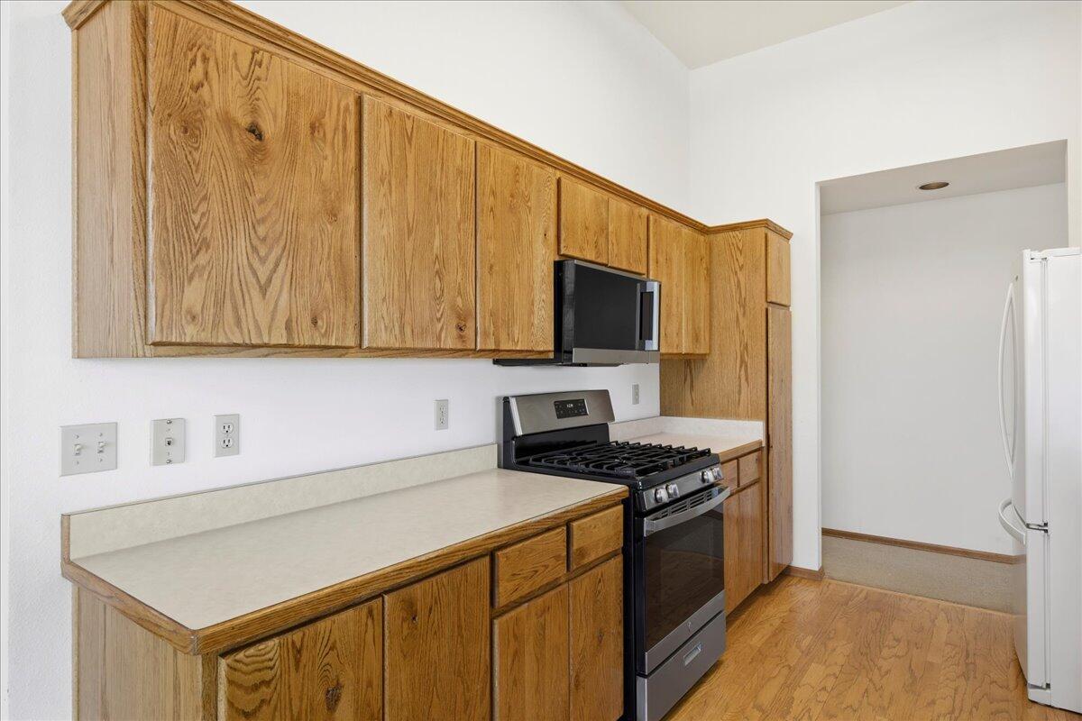 51 Red Fox Lane, #b Property Photo 7