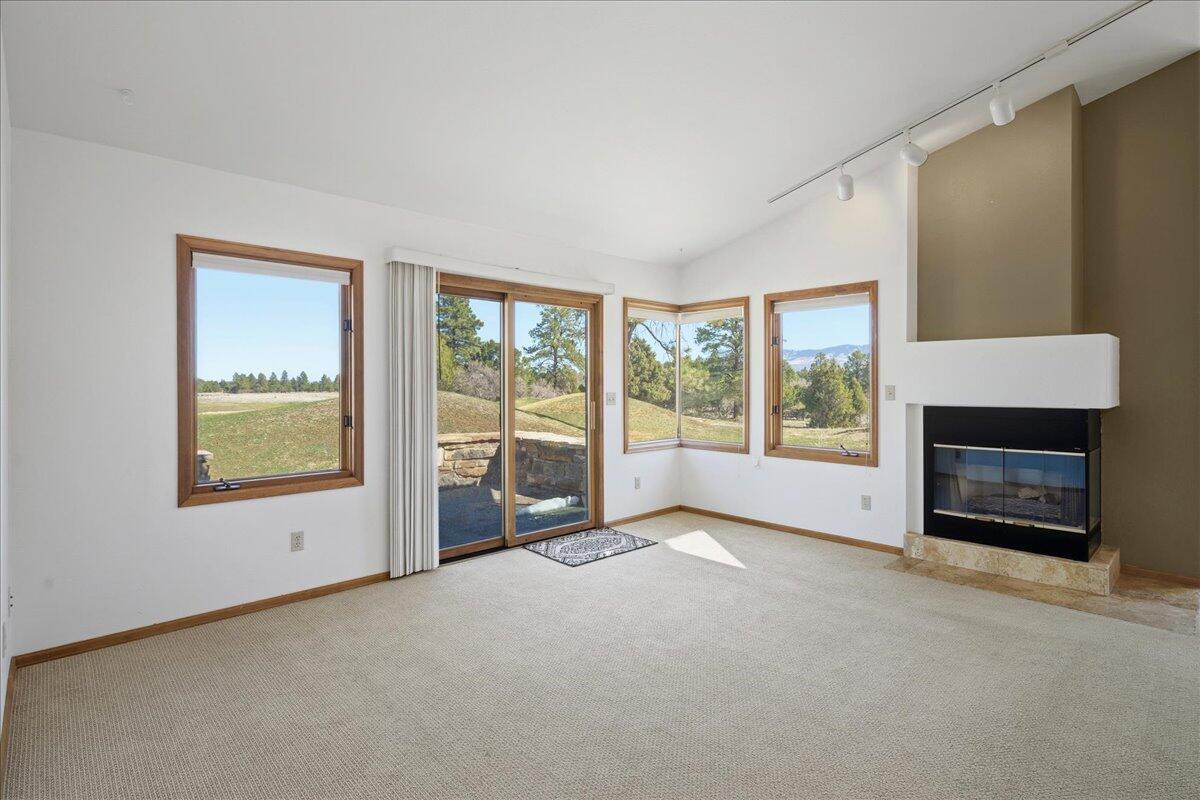 51 Red Fox Lane, #b Property Photo 9
