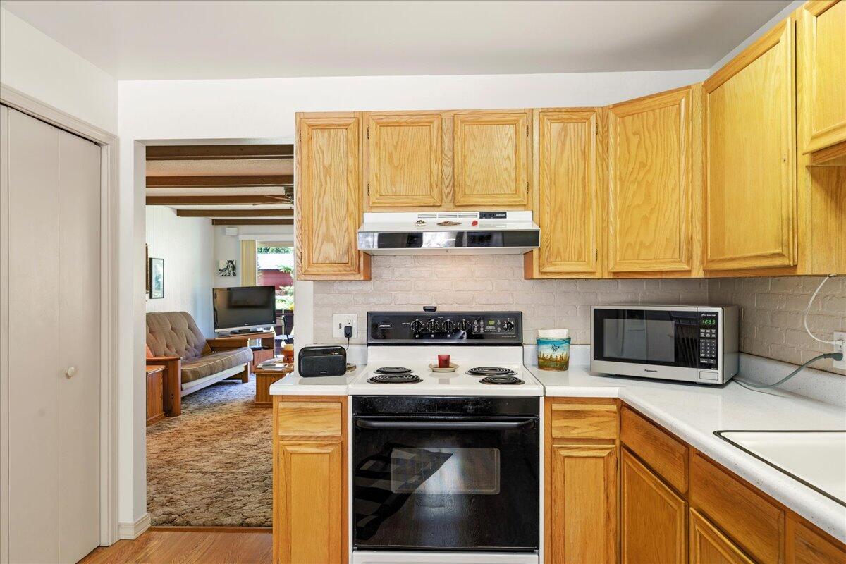 2101 Main Street Property Photo 7