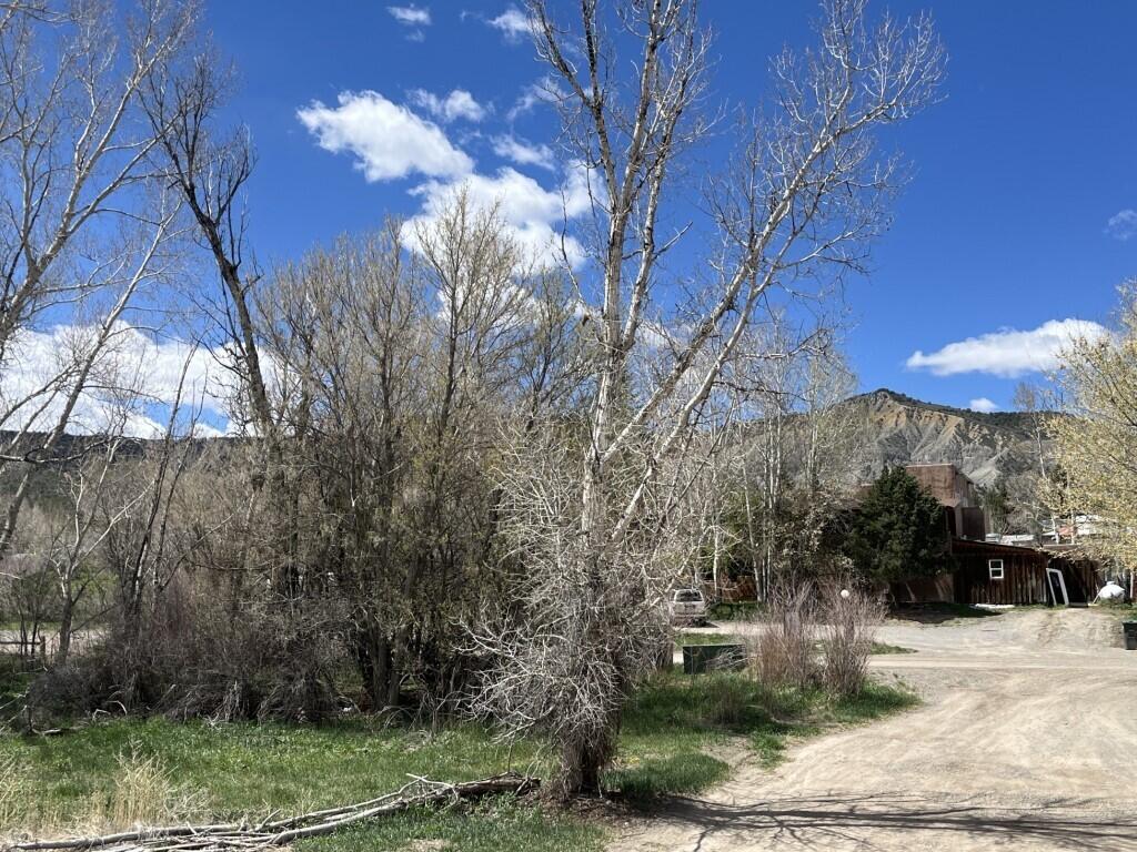 180 Liddell Drive Property Photo 7