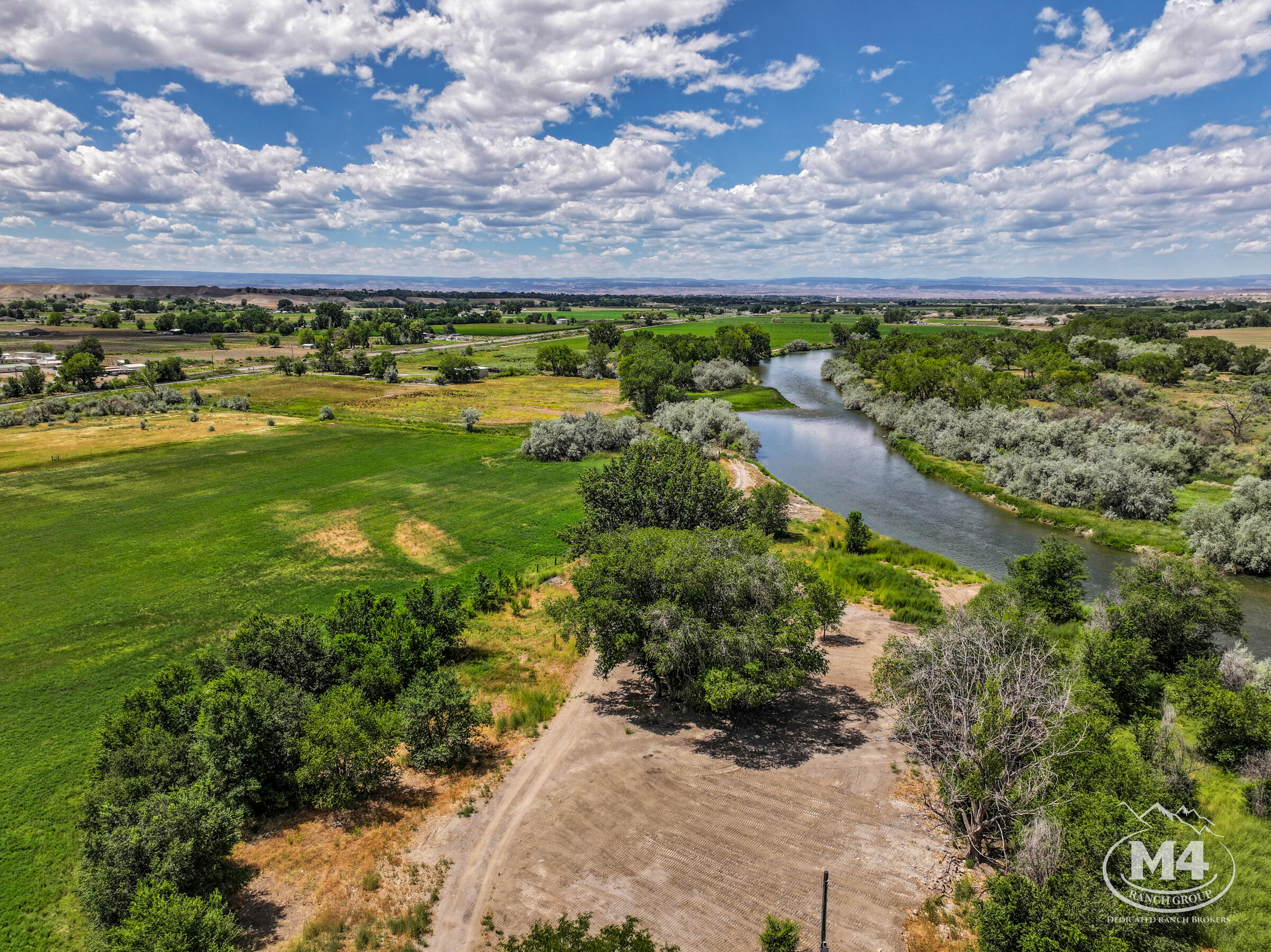 20987 Co-92 Property Photo 2