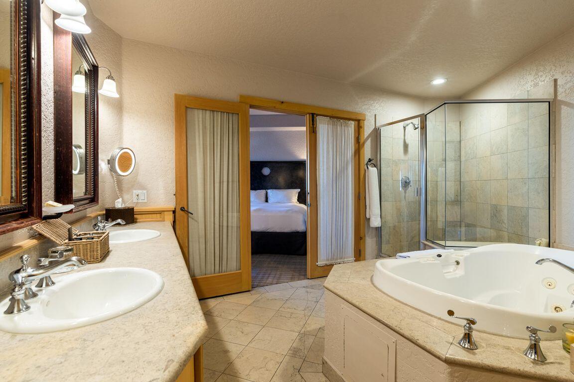 567 Mountain Village Boulevard Property Photo 3