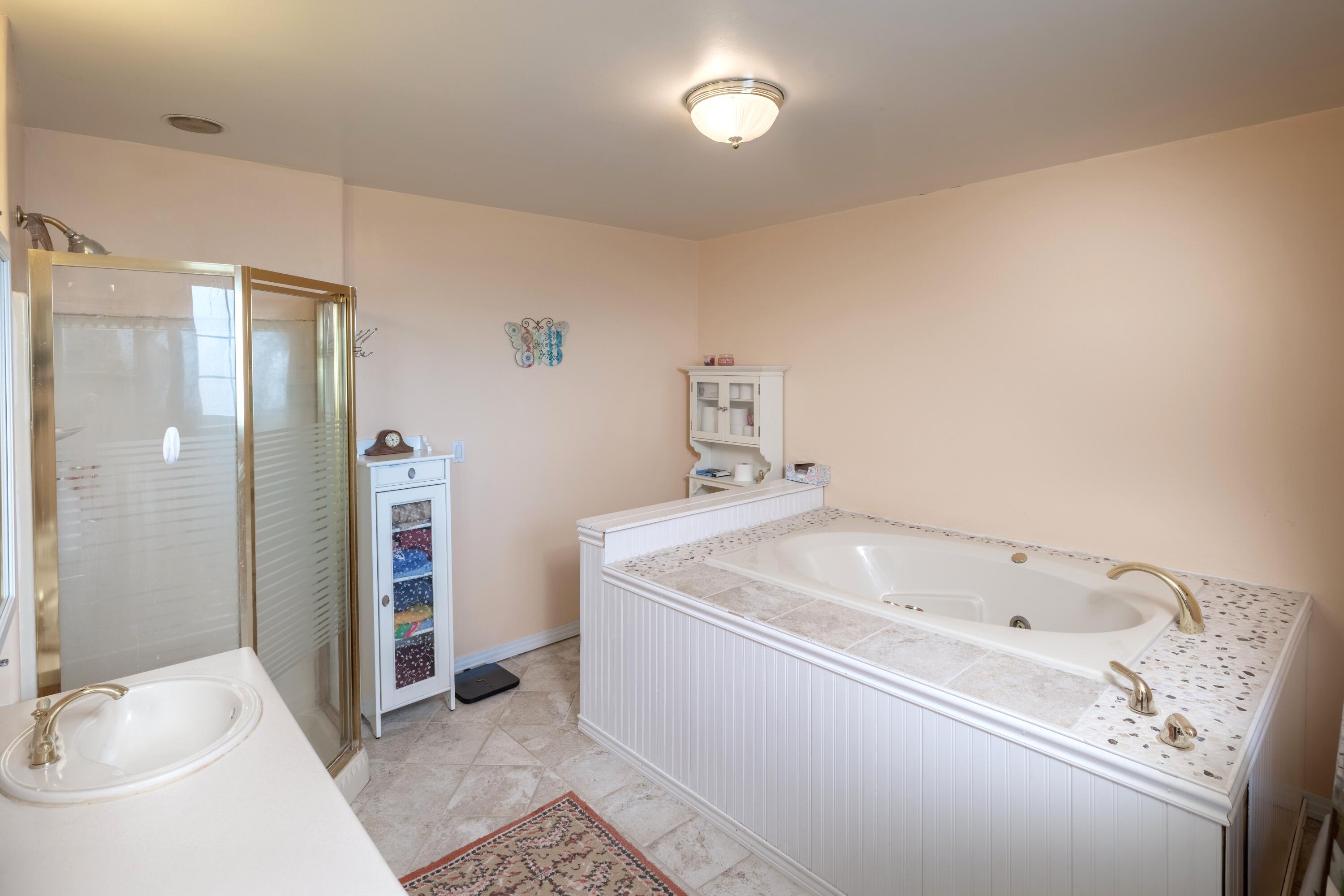 90 Spruce Drive Property Photo 16