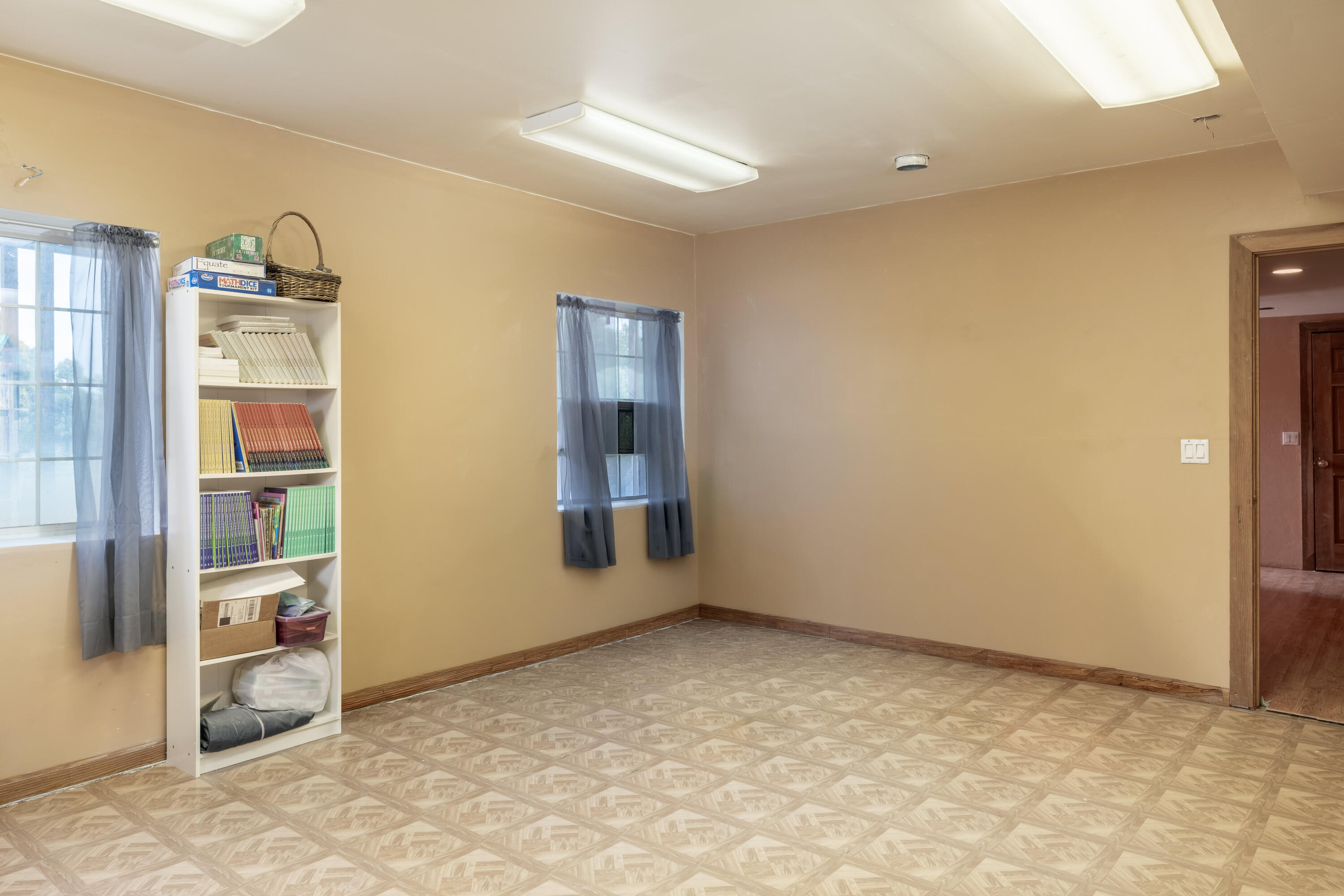 90 Spruce Drive Property Photo 25