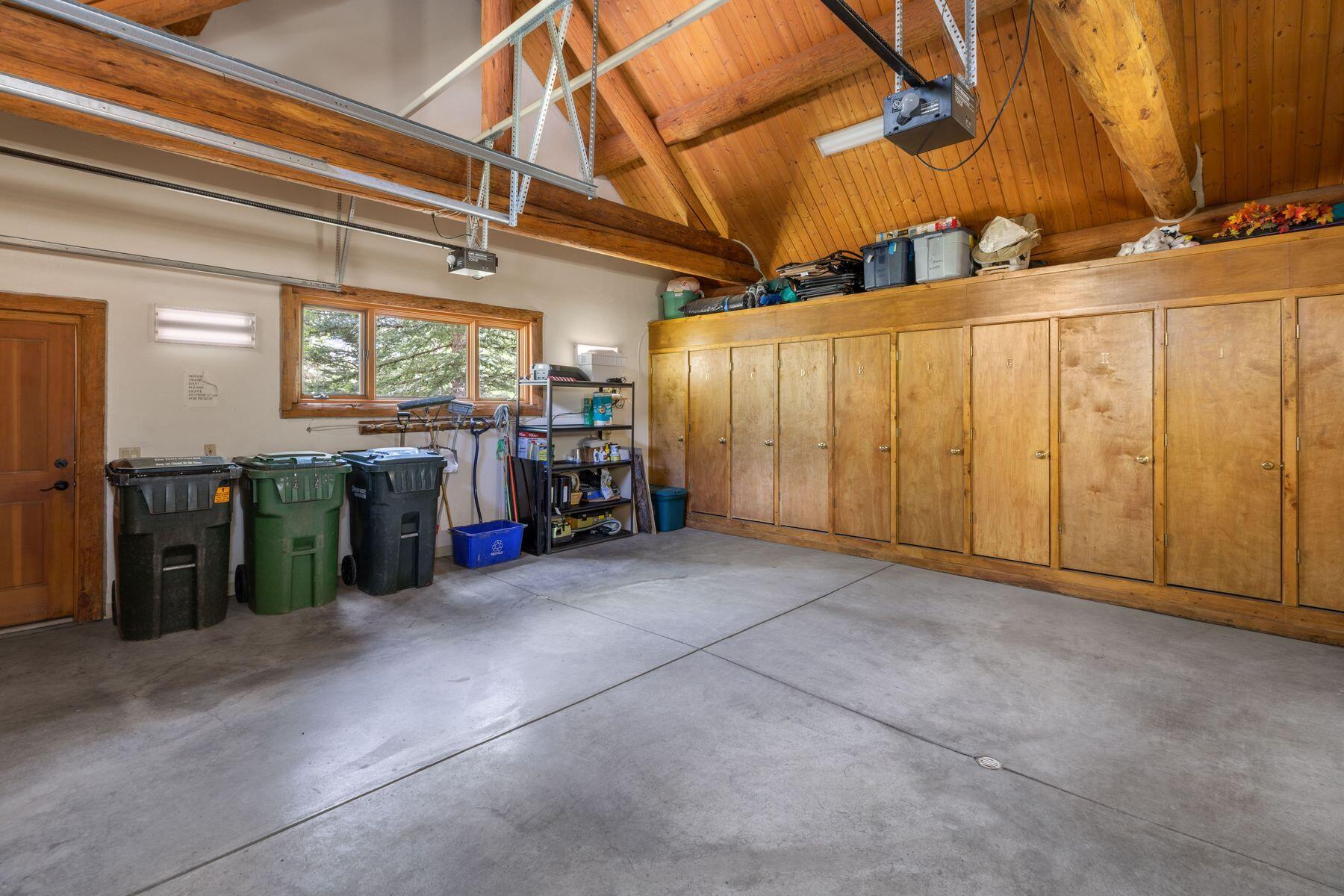 237 Benchmark Drive, H Property Photo 16