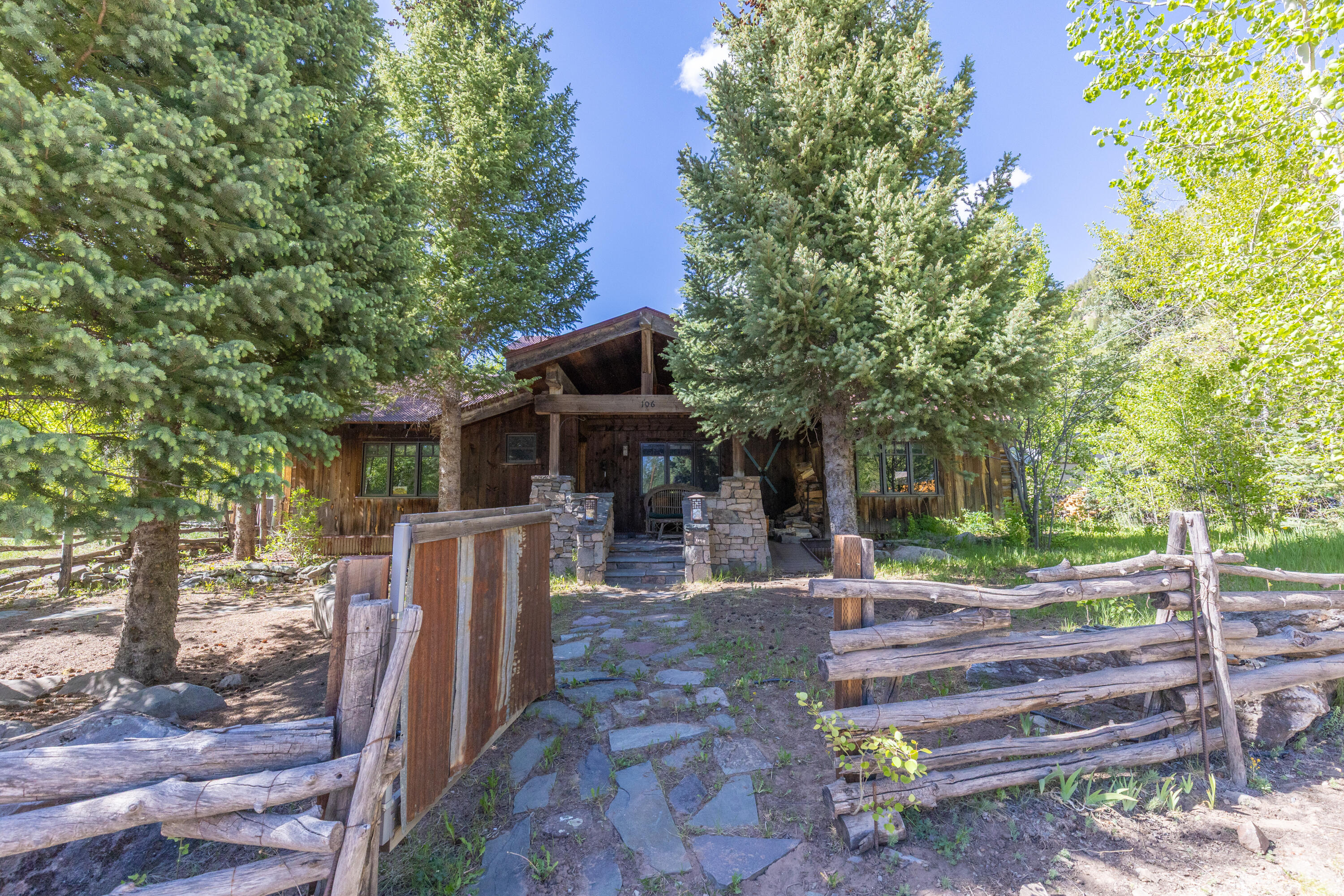 106 E Hinkley Drive, Lots 22 &23 Property Photo 20