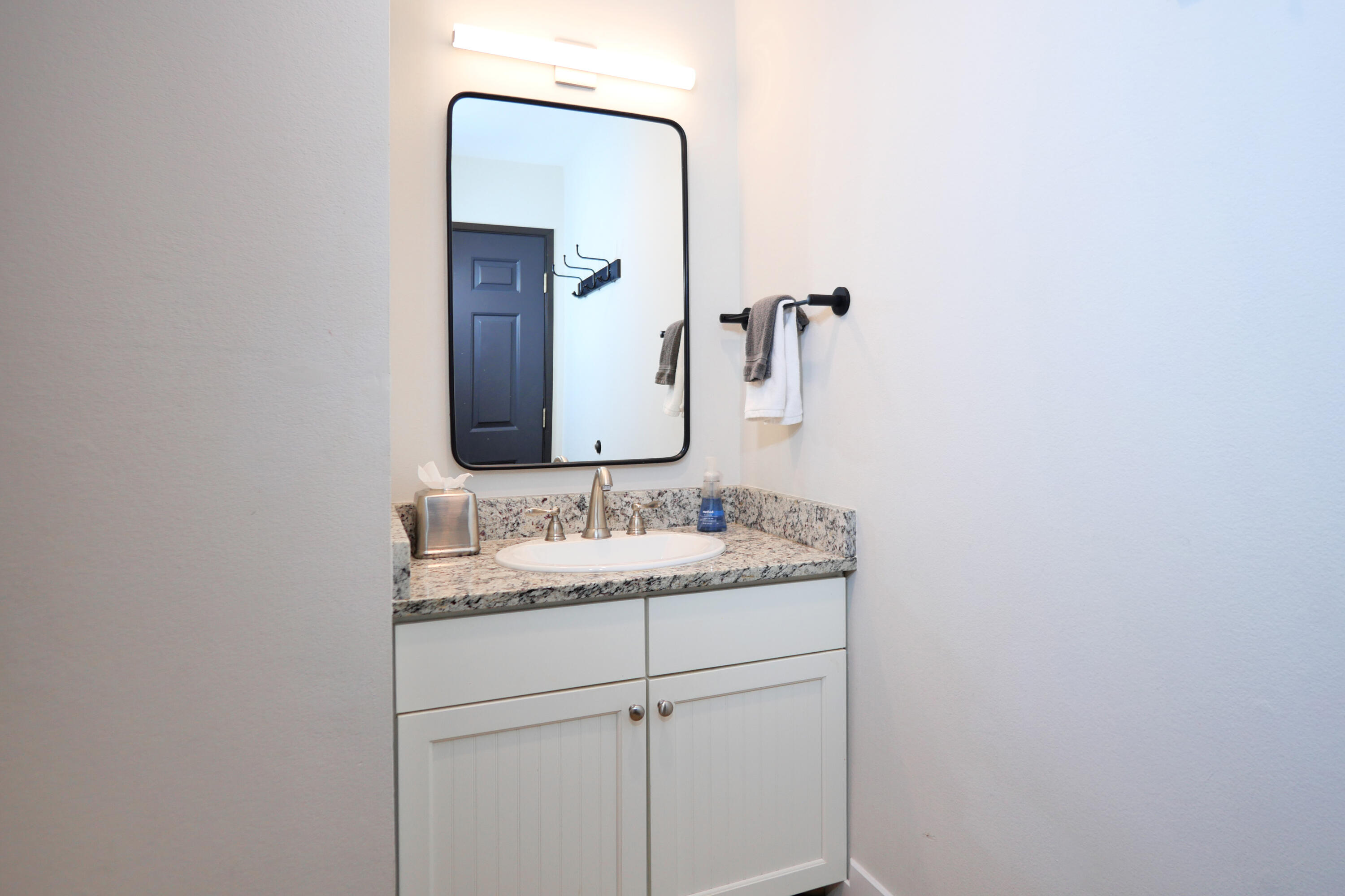 280 Mahoney Drive Property Photo 11