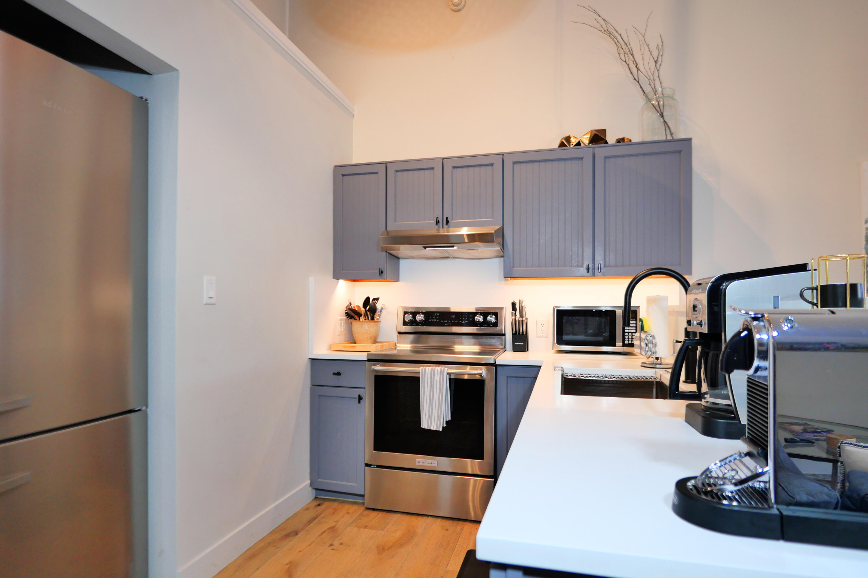 280 Mahoney Drive Property Photo 12