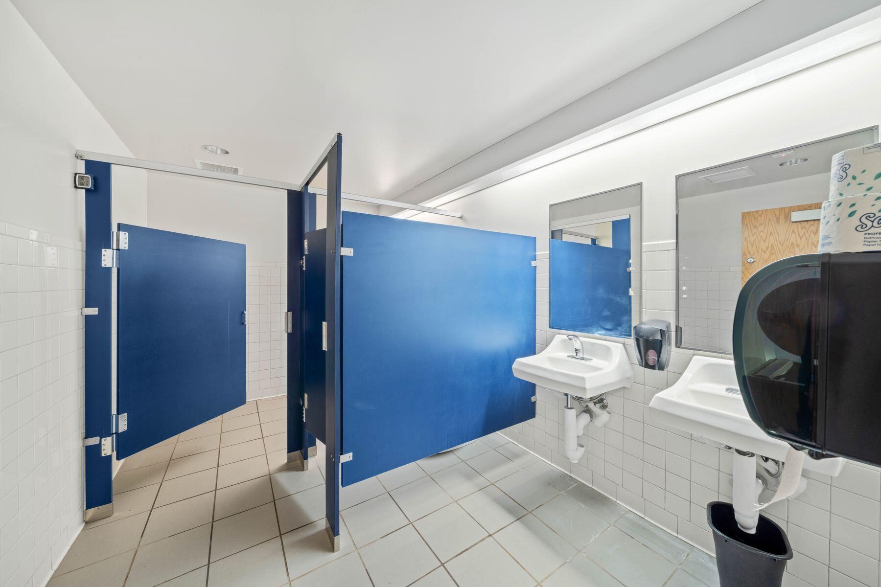 21501 600 Road, 21477 Property Photo 15