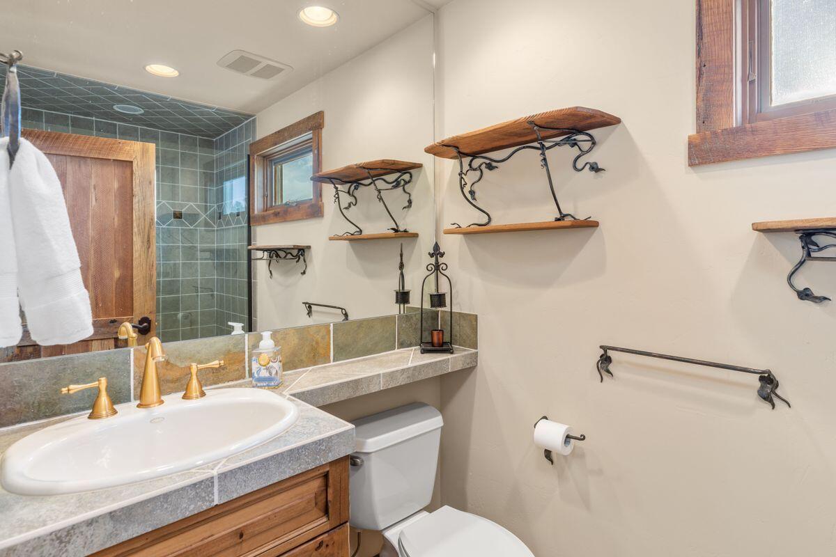 4234 Brown Ranch Road Property Photo 15