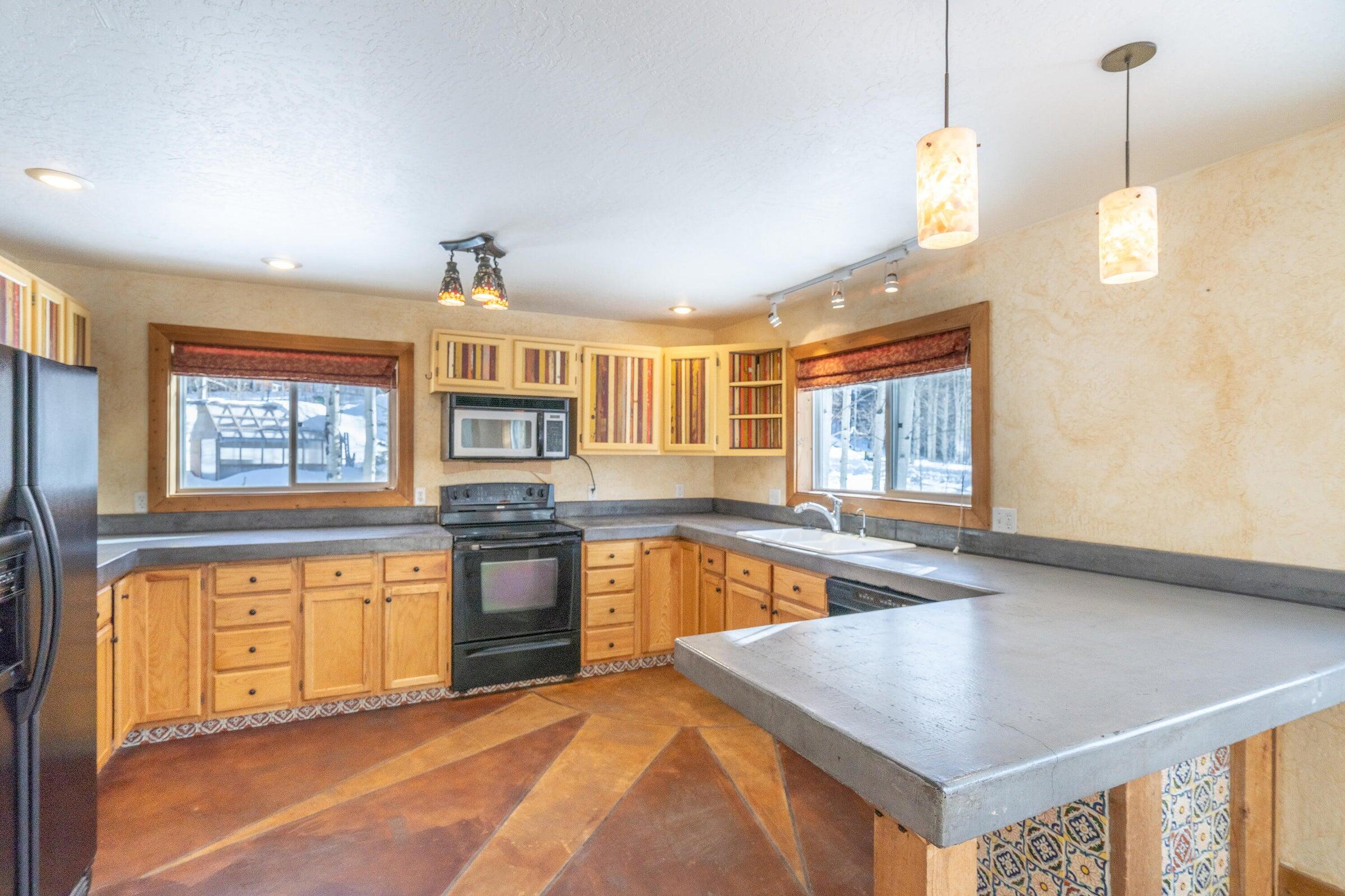 454 Silverglance Way Property Photo 19
