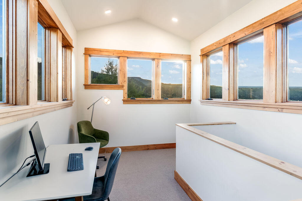 329 Ross Road Property Photo 50