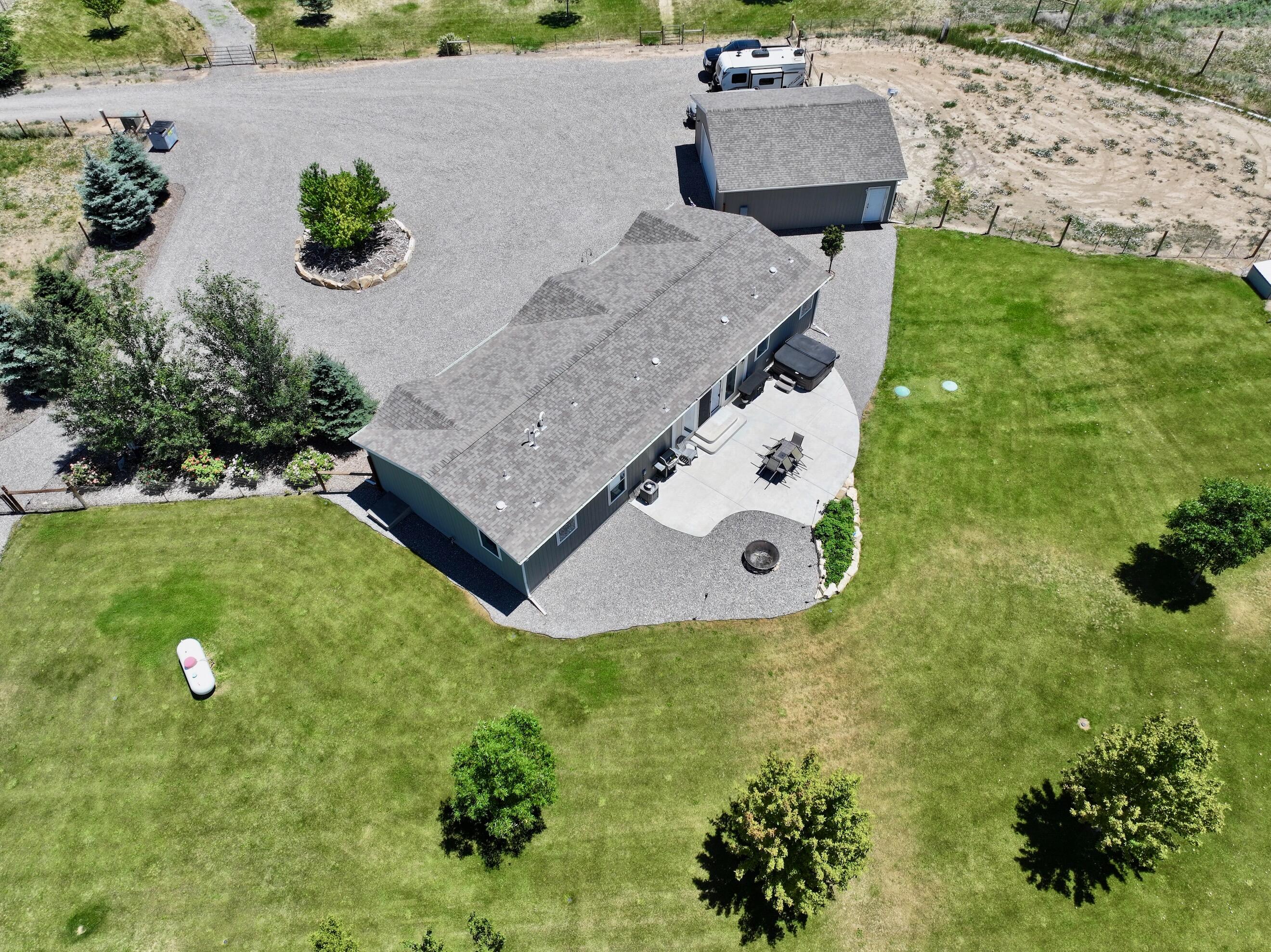 54000 Flight Trail Property Photo 34