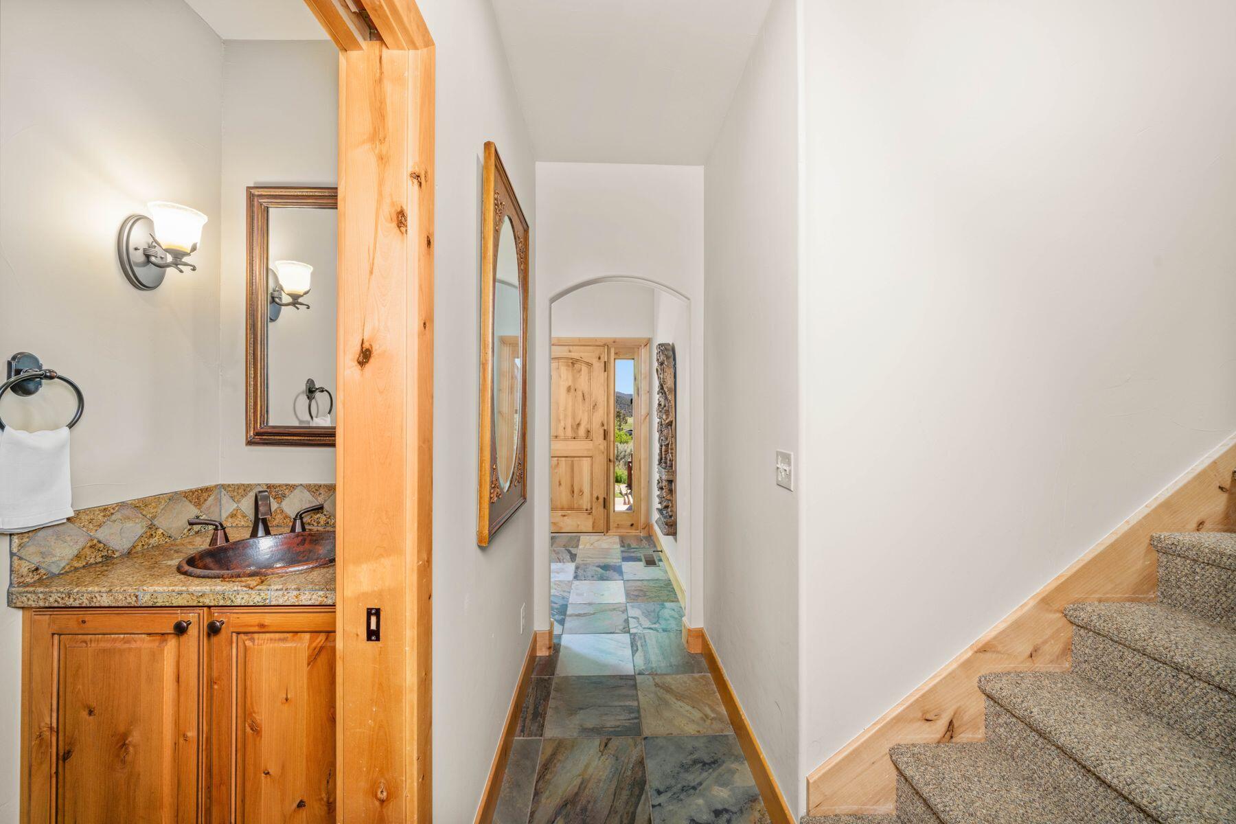 800 Golden Eagle Trail Property Photo 24