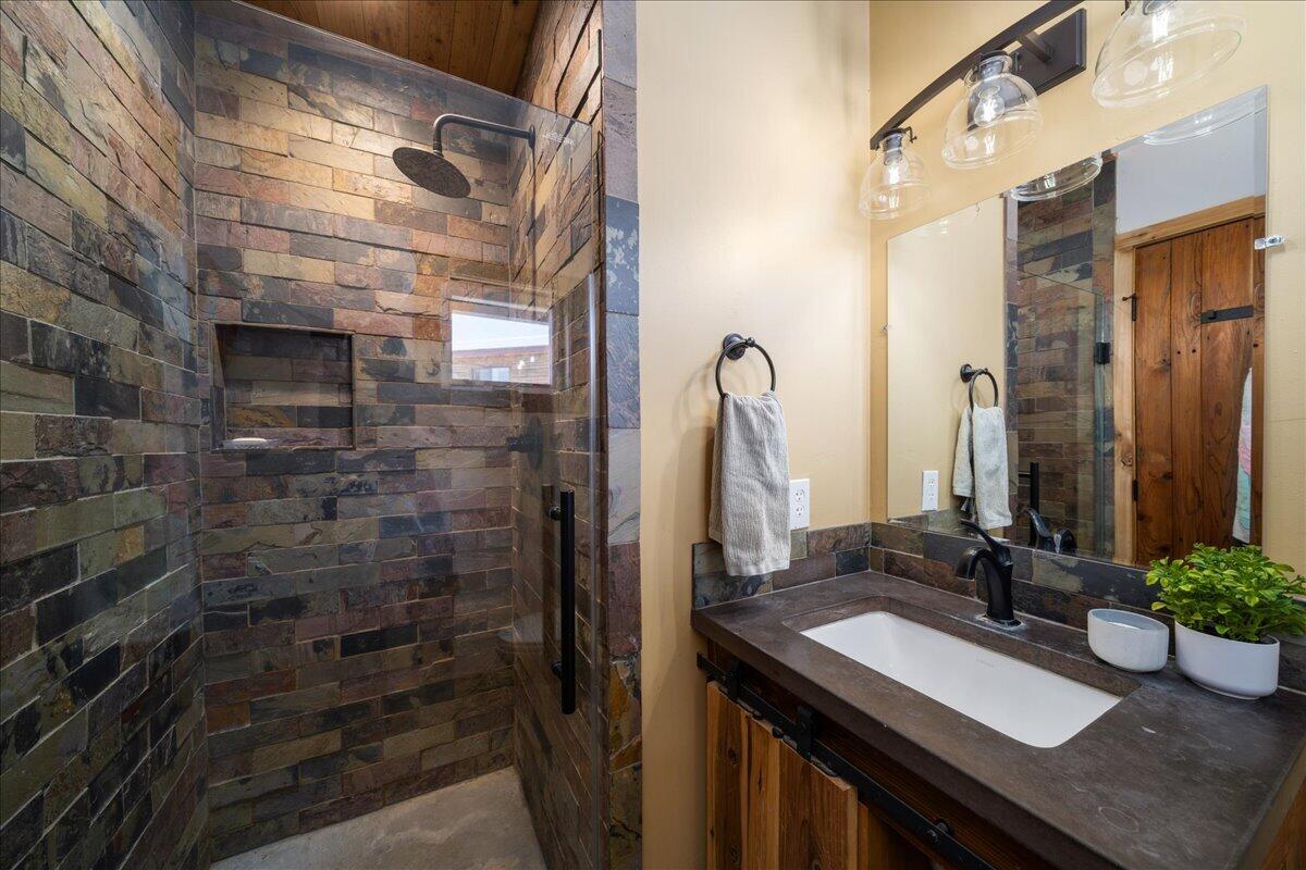 79 E Cedar Lane Property Photo 33