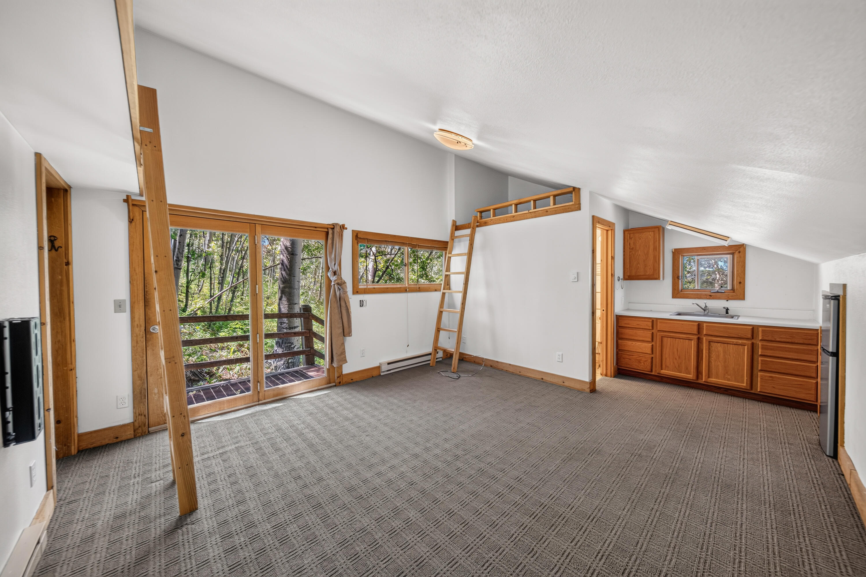 373 Quakey Lane Property Photo 28
