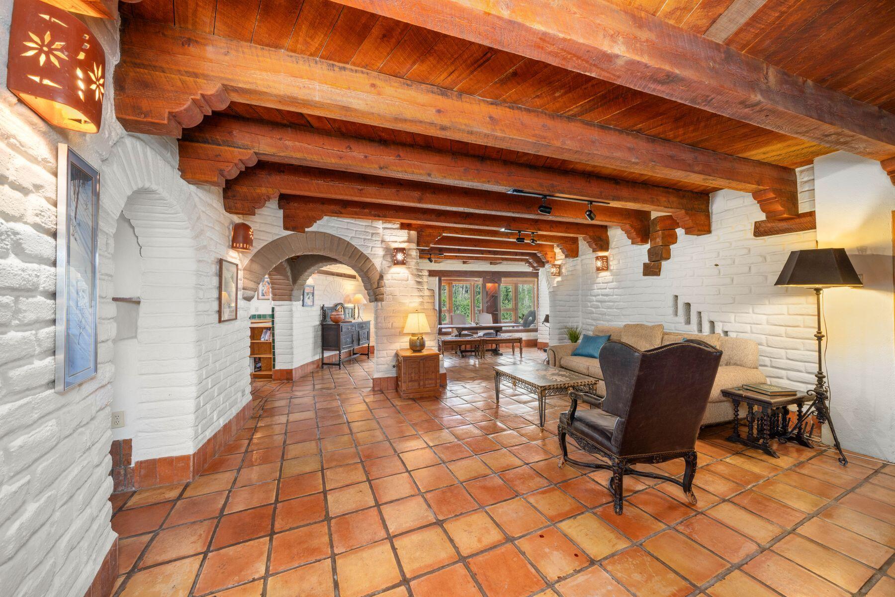 1274 Aspen Drive Property Photo 7