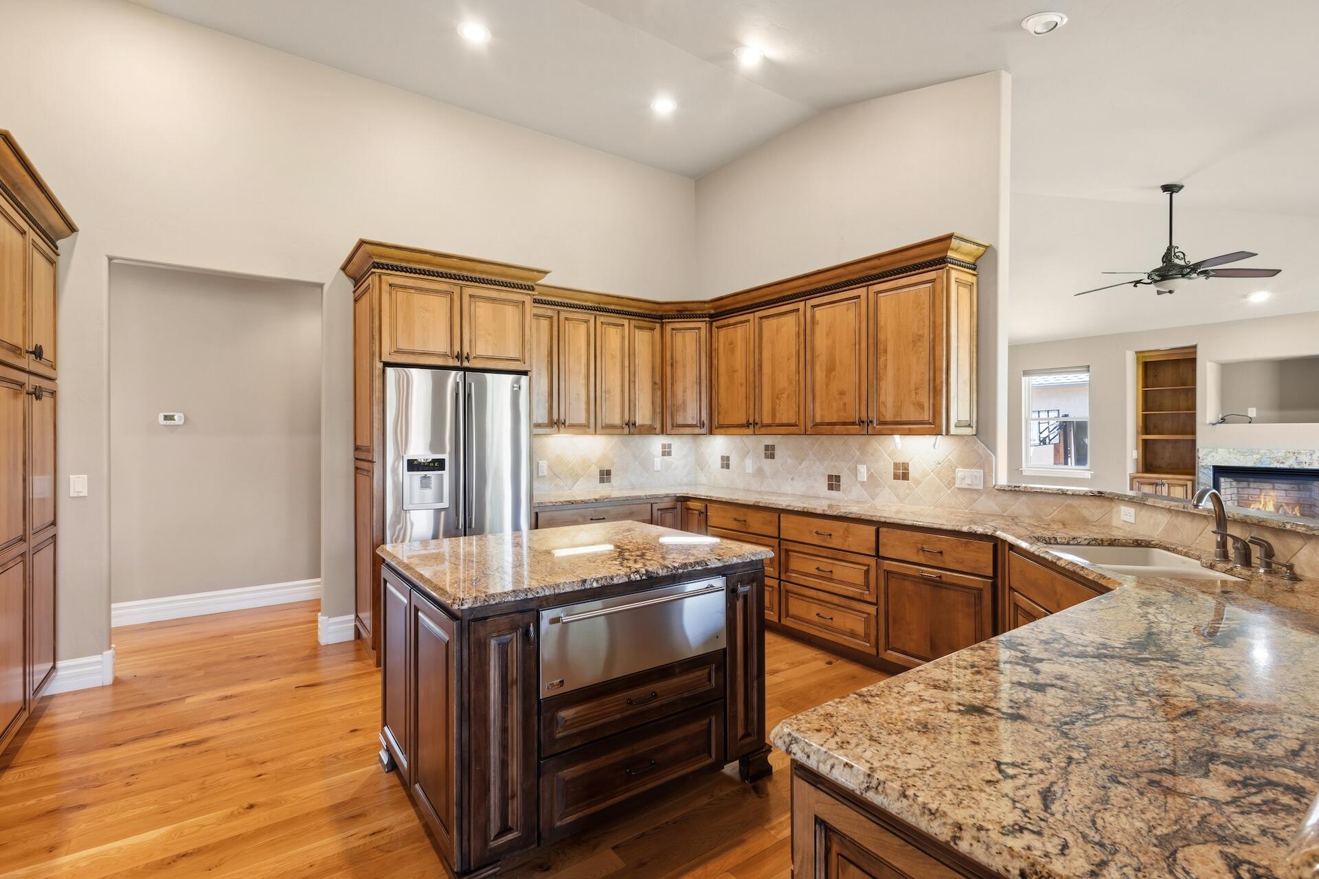 3339 Ivory Court Property Photo 10
