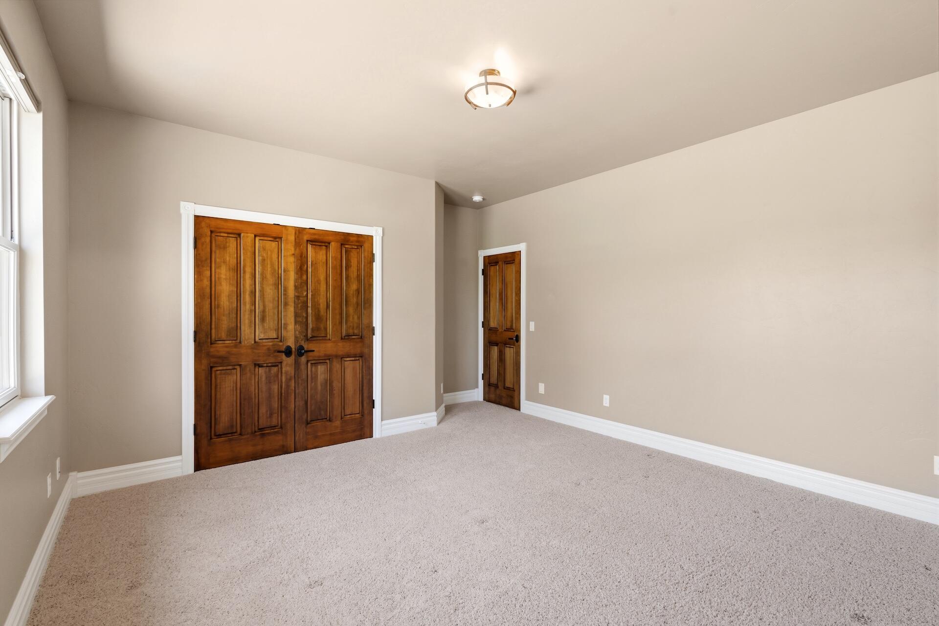 3339 Ivory Court Property Photo 27
