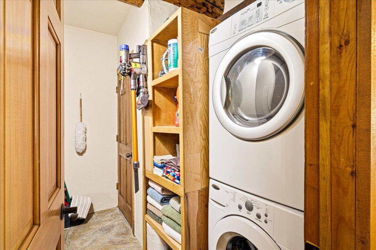 500 Chipeta Drive Property Photo 28