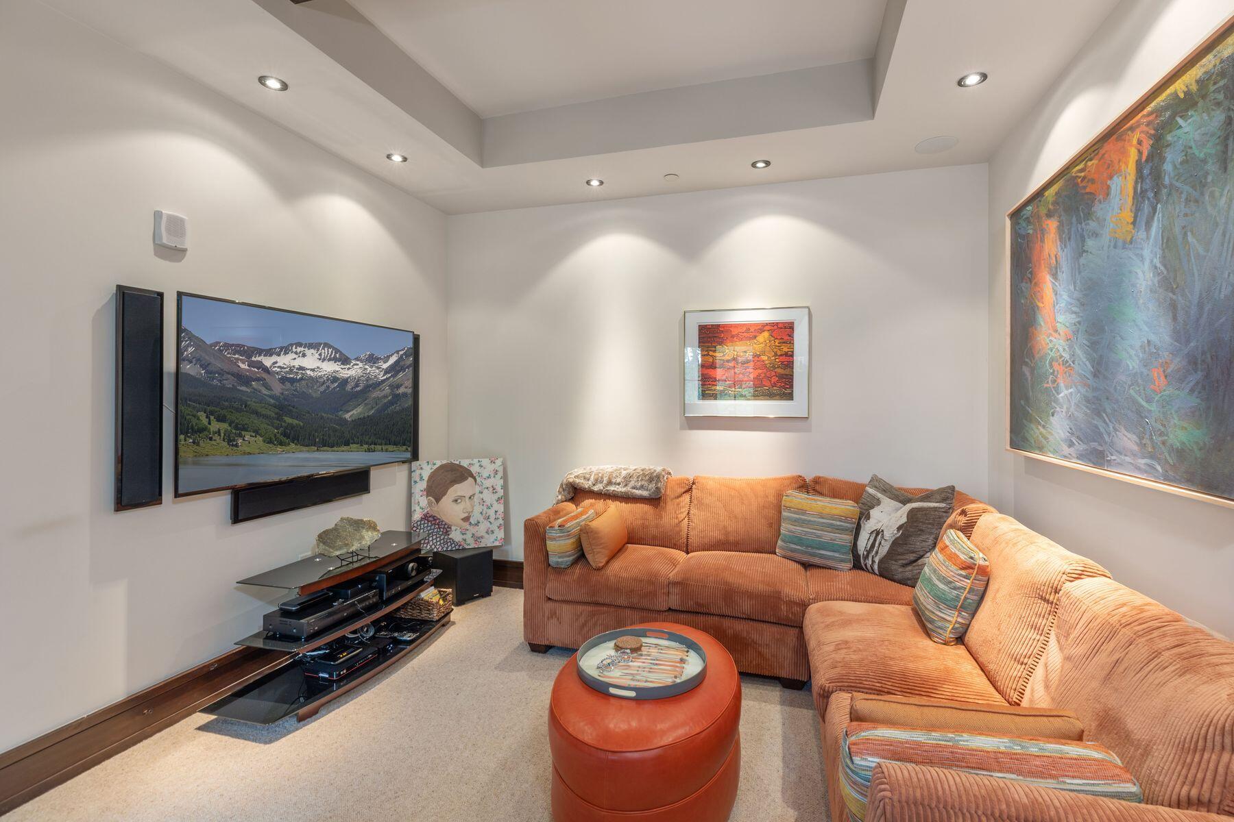 500 Mountain Village Boulevard Property Photo 8