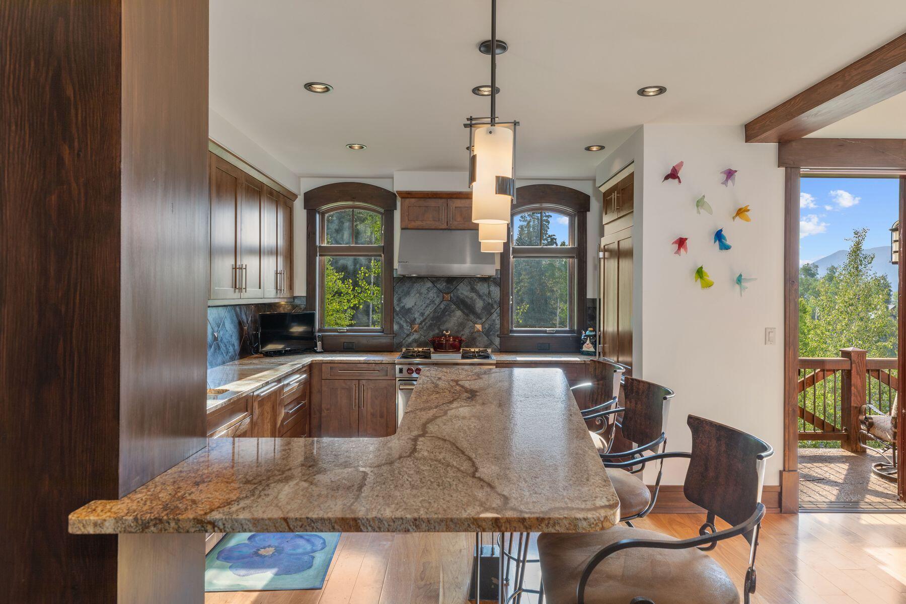 500 Mountain Village Boulevard Property Photo 16