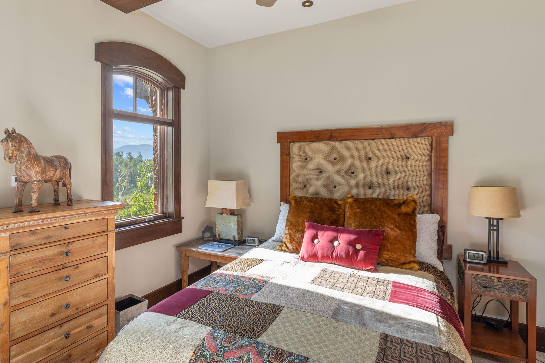 500 Mountain Village Boulevard Property Photo 17