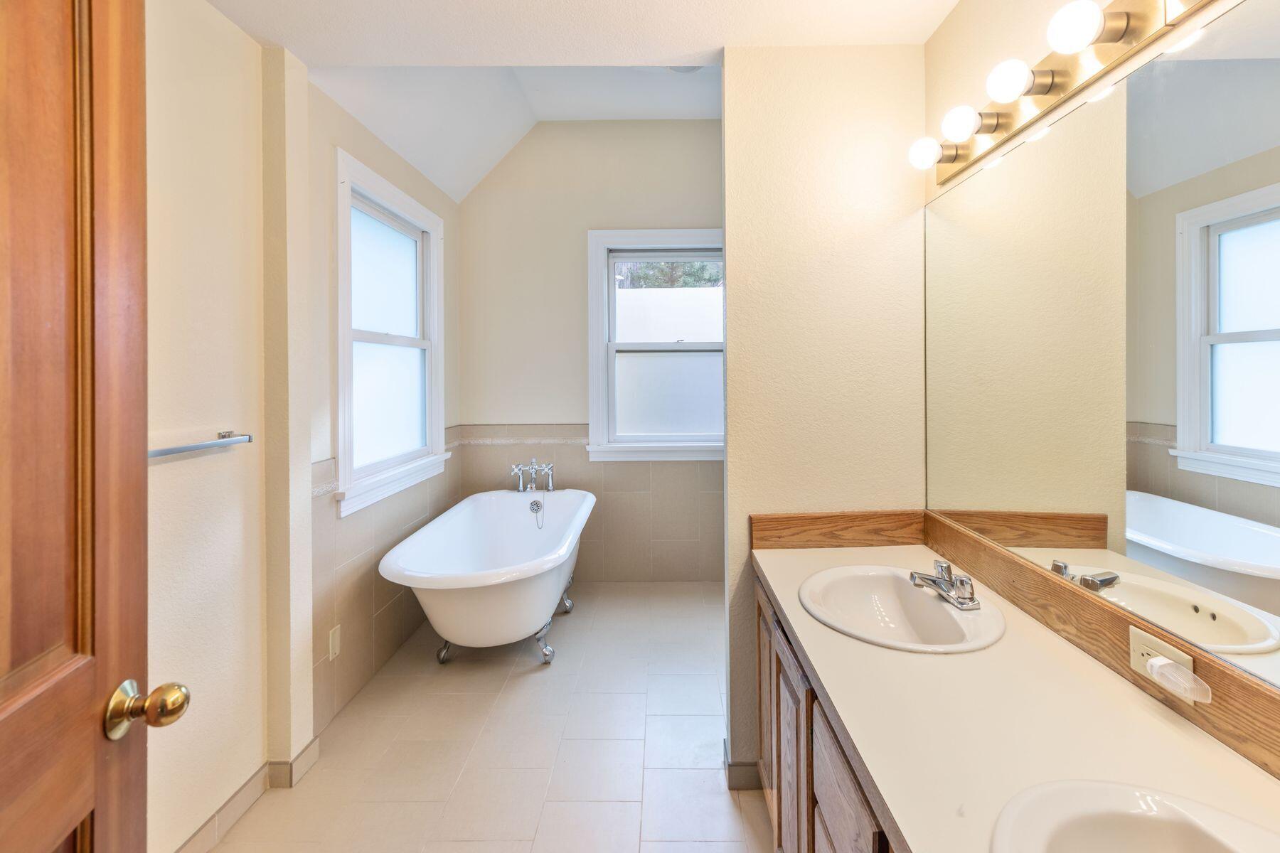 746 W Prospect Avenue Property Photo 26