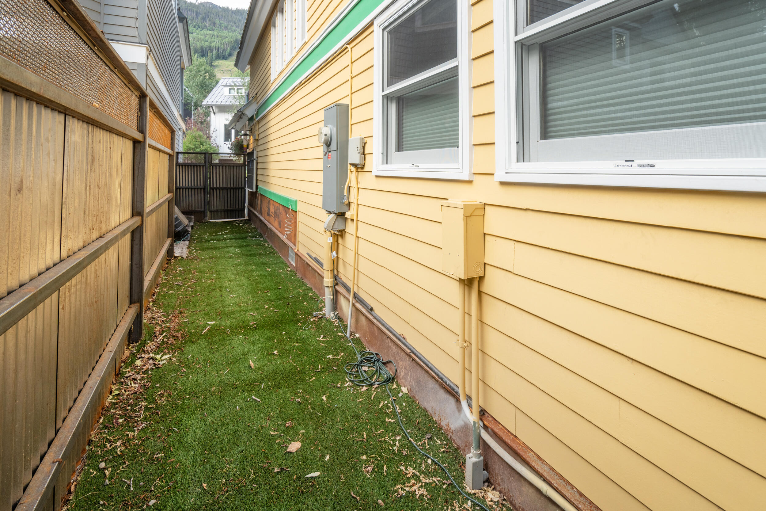 785 Smuggler Avenue Property Photo 18